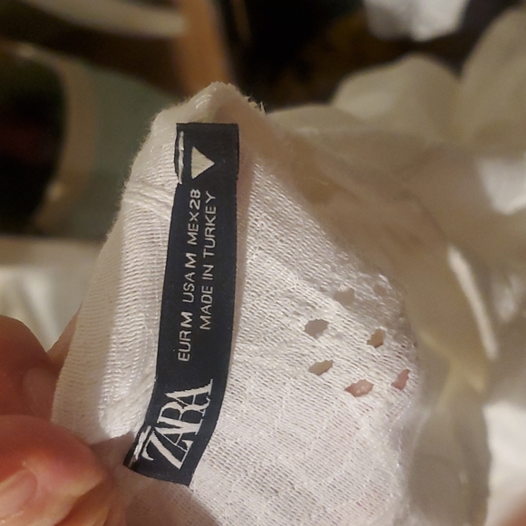 Zara textured voluminous open back dress - Picture 9 of 10